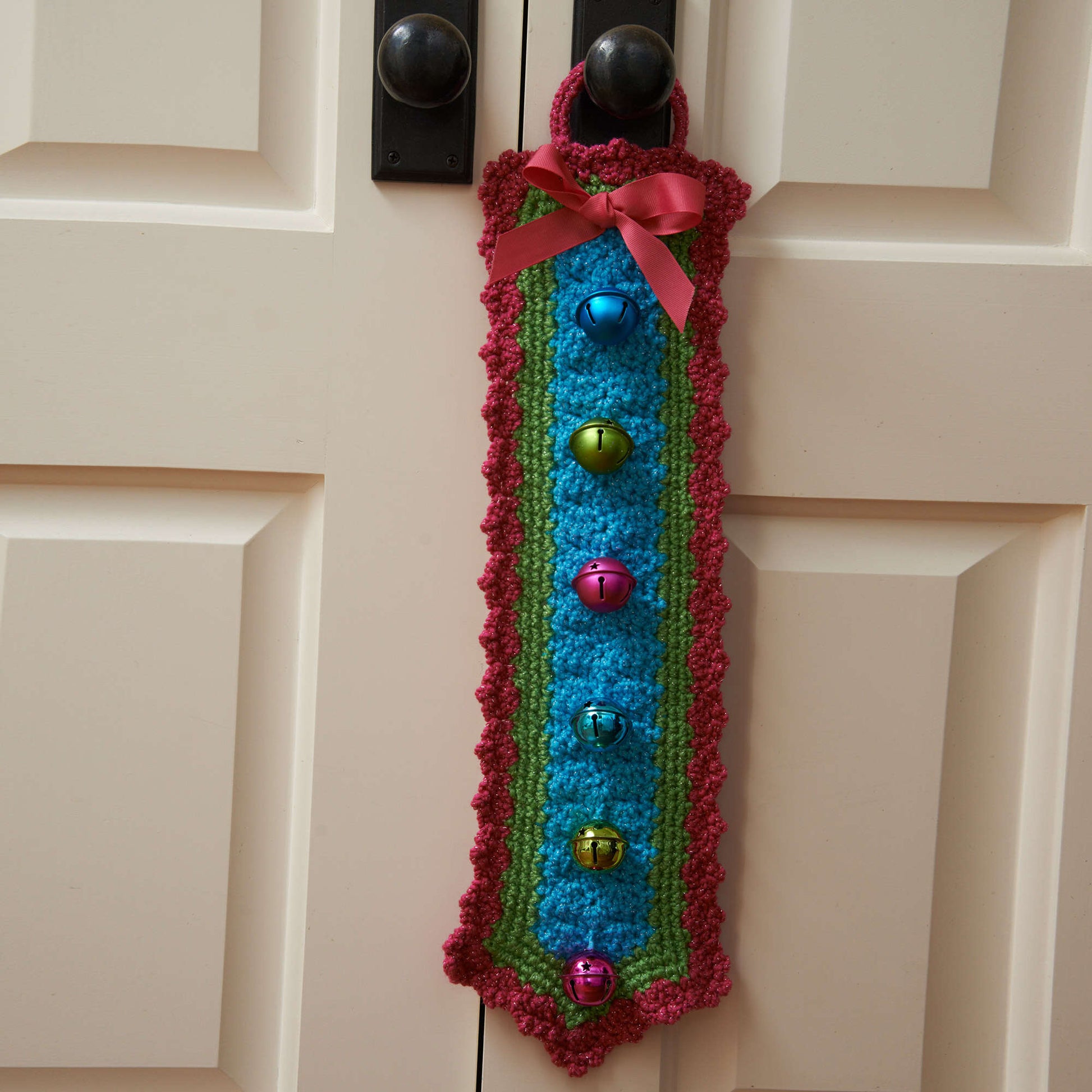 Free Red Heart Jingle Bells Door Hanger Crochet Pattern