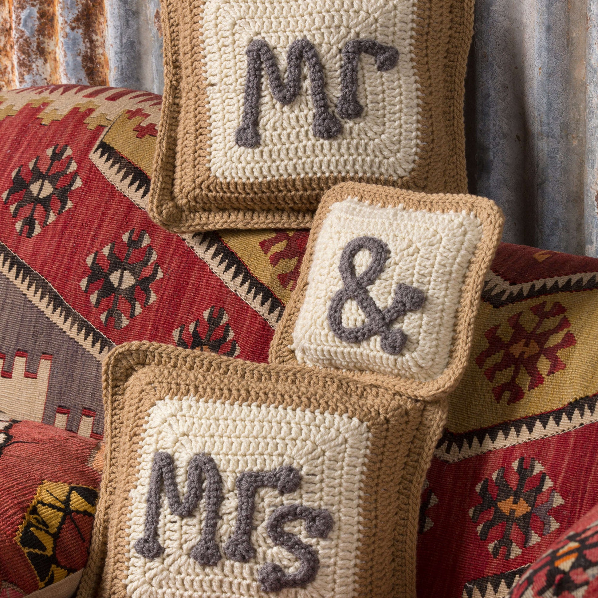 Free Red Heart Mr. & Mrs. Pillows Pattern