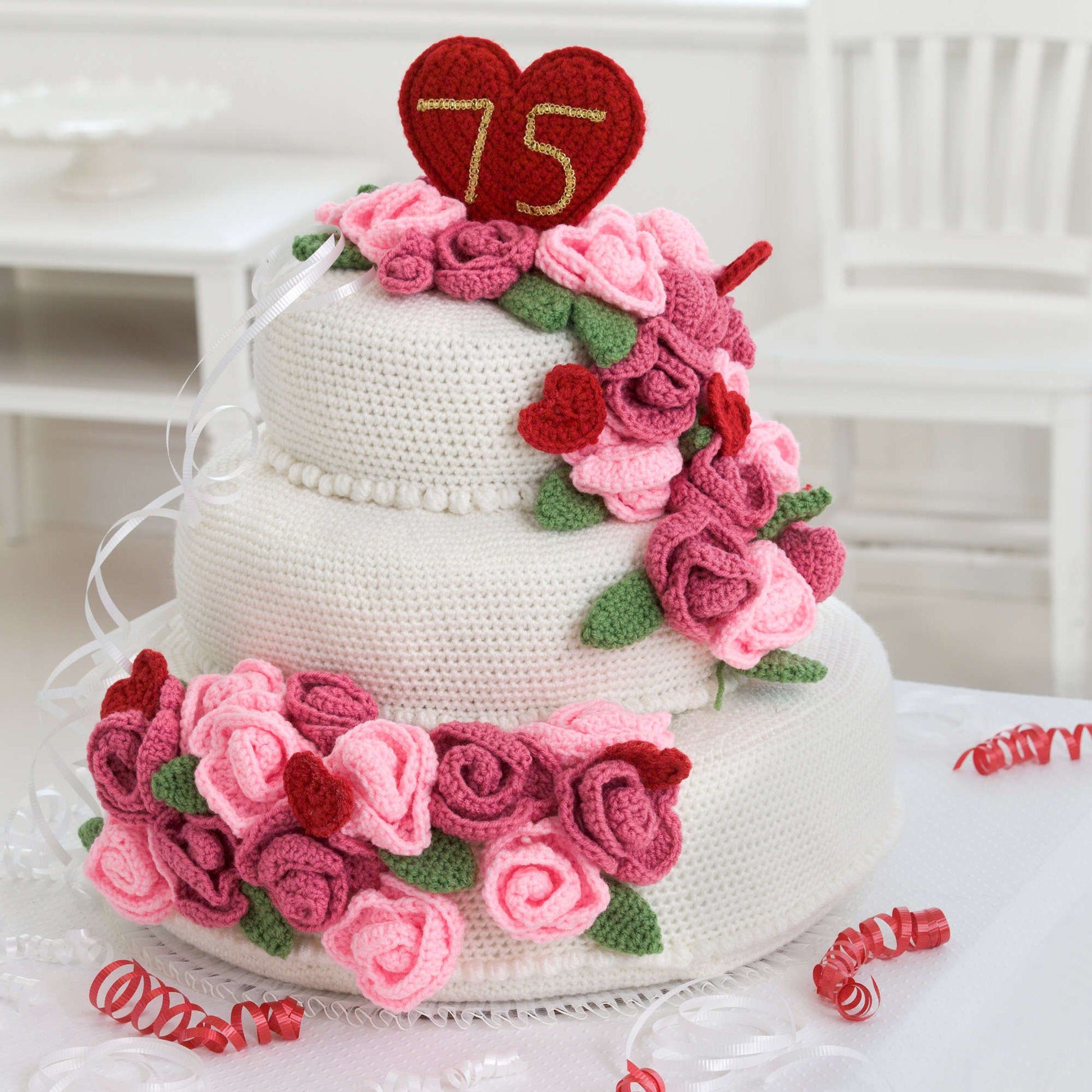 Free Red Heart Anniversary Rose Cake Crochet Pattern