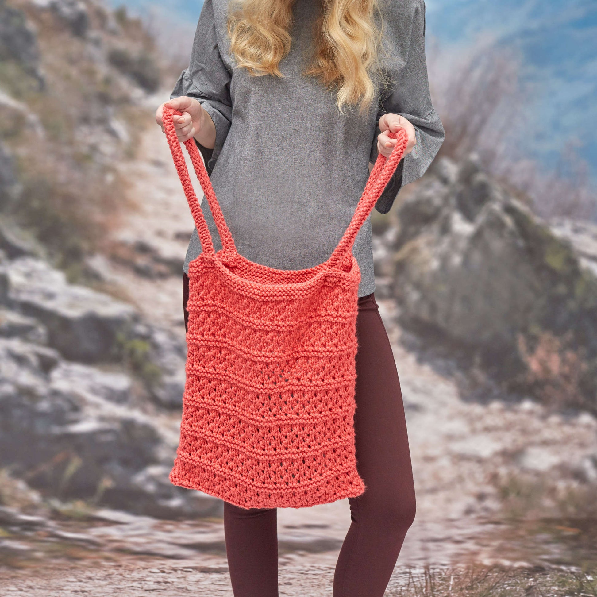 Free Red Heart Breezy Knit Market Bag Pattern