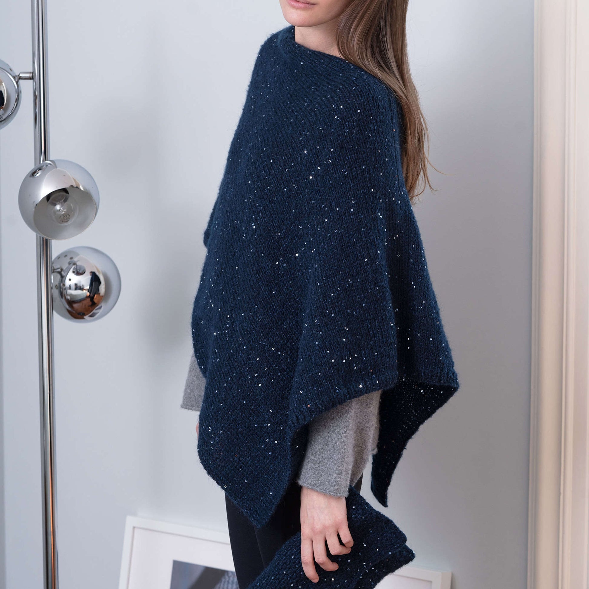 Free Red Heart Serena Poncho Knit Pattern