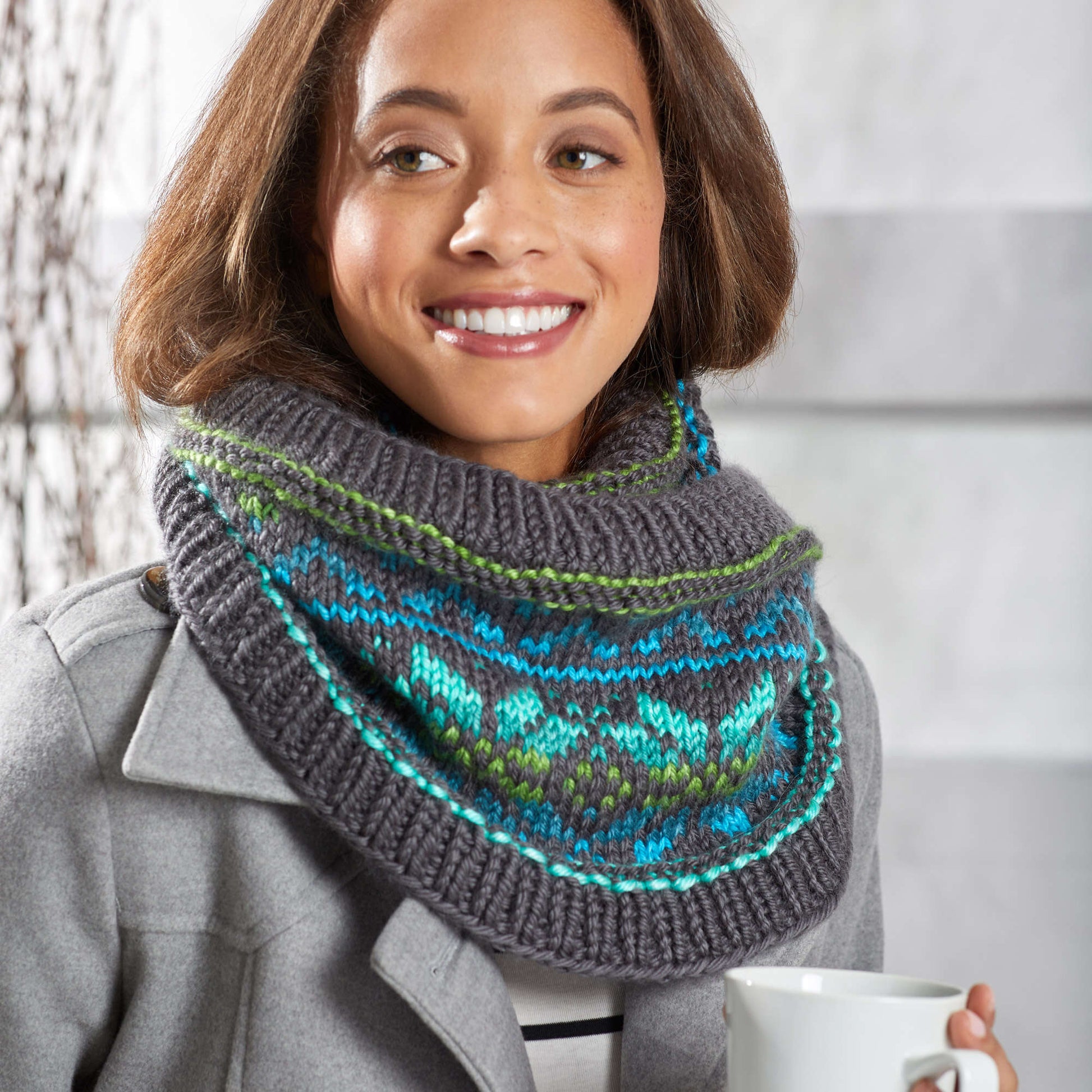 Free Red Heart Fair Isle Stranded Cowl Knit Pattern