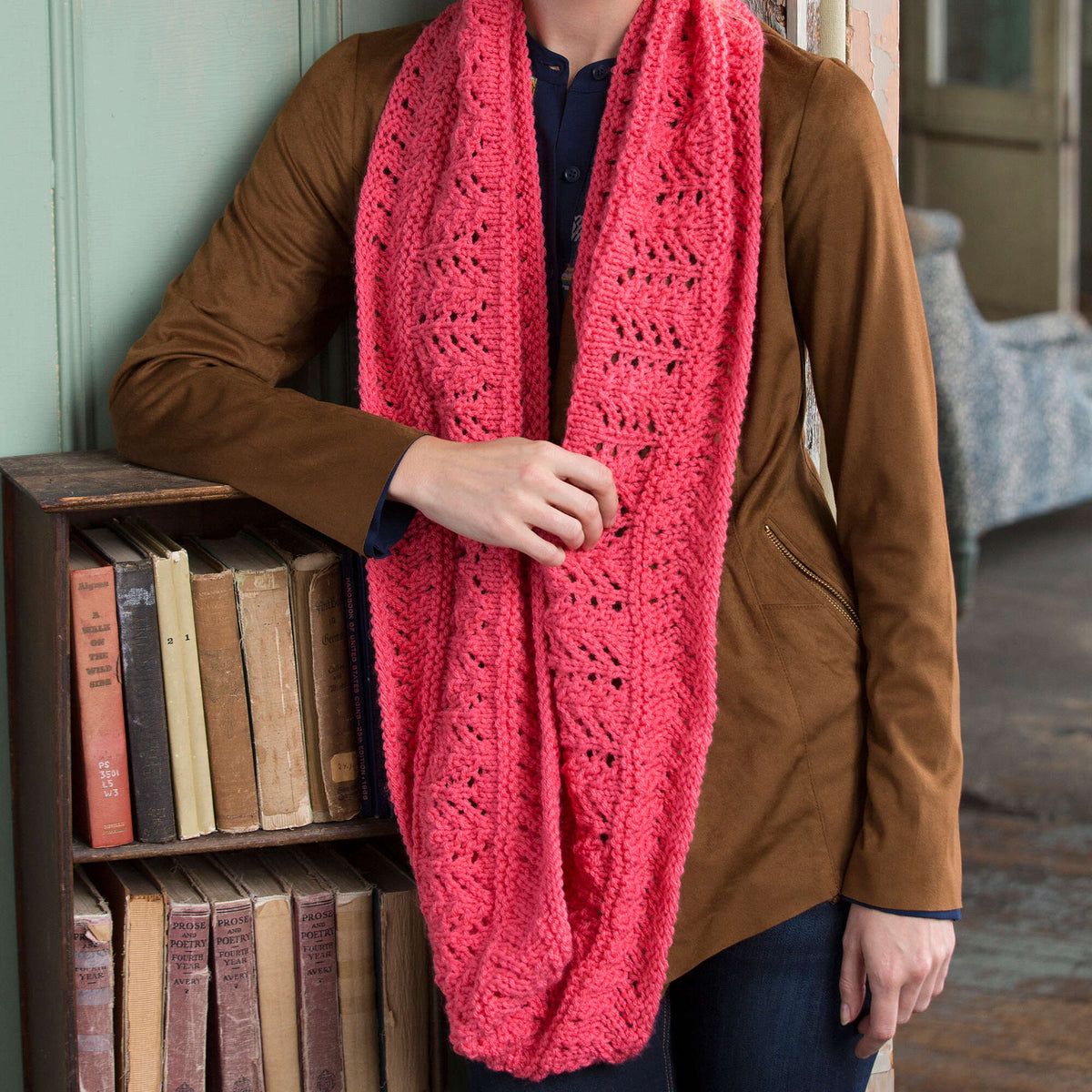 Knit Cowl made in Red Heart Boutique Yarn