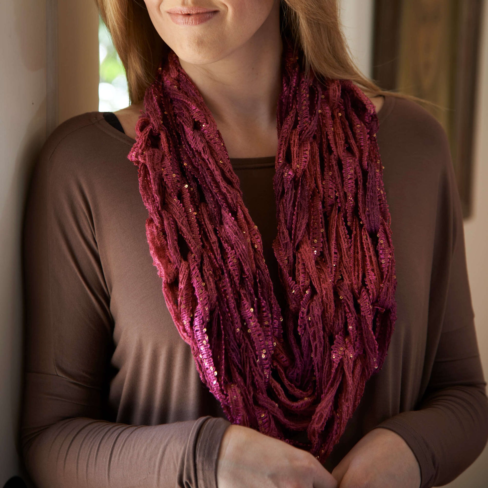 Free Red Heart Arm-Knit Sashay Cowl Pattern
