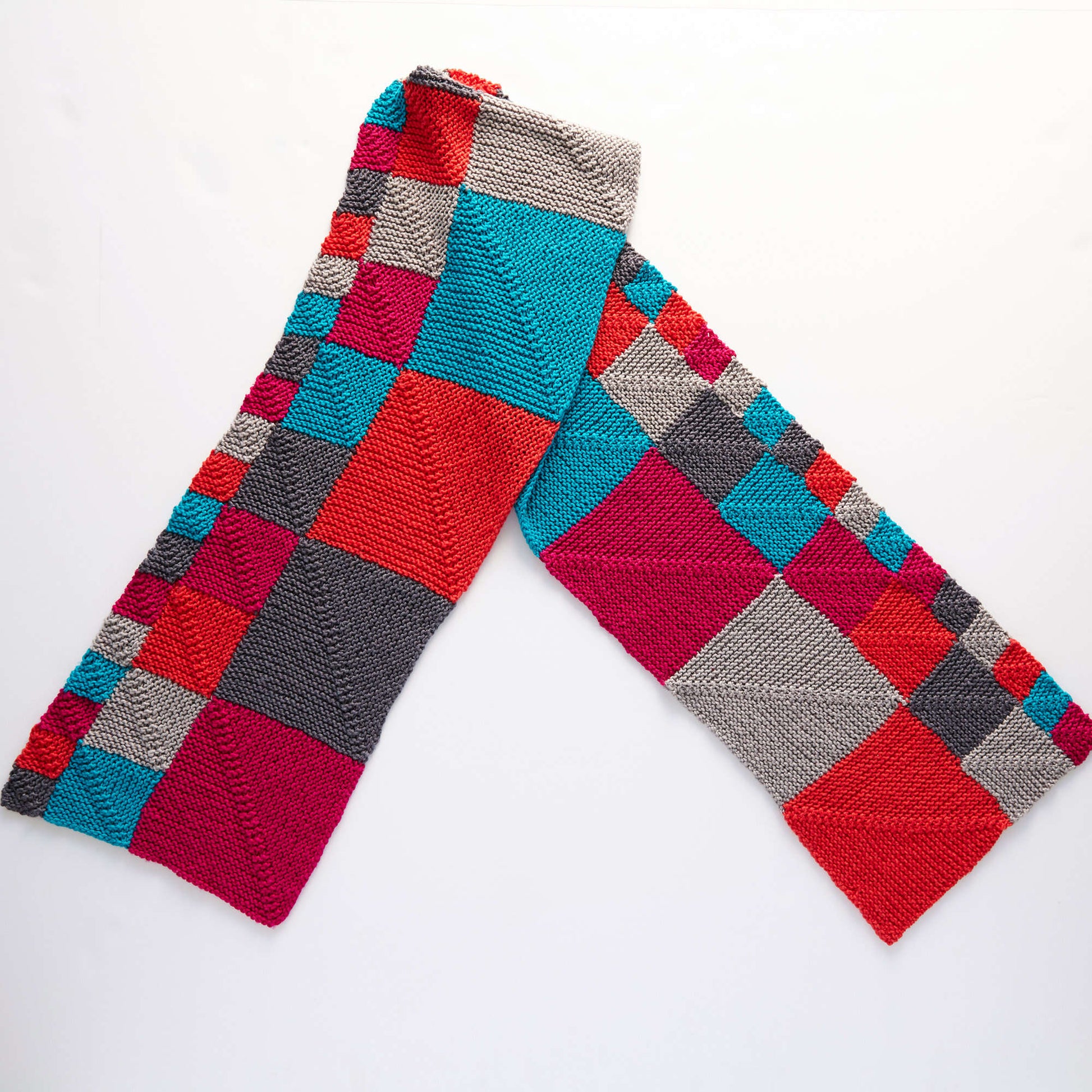 Free Red Heart Miter Me This Chic Scarf Knit Pattern