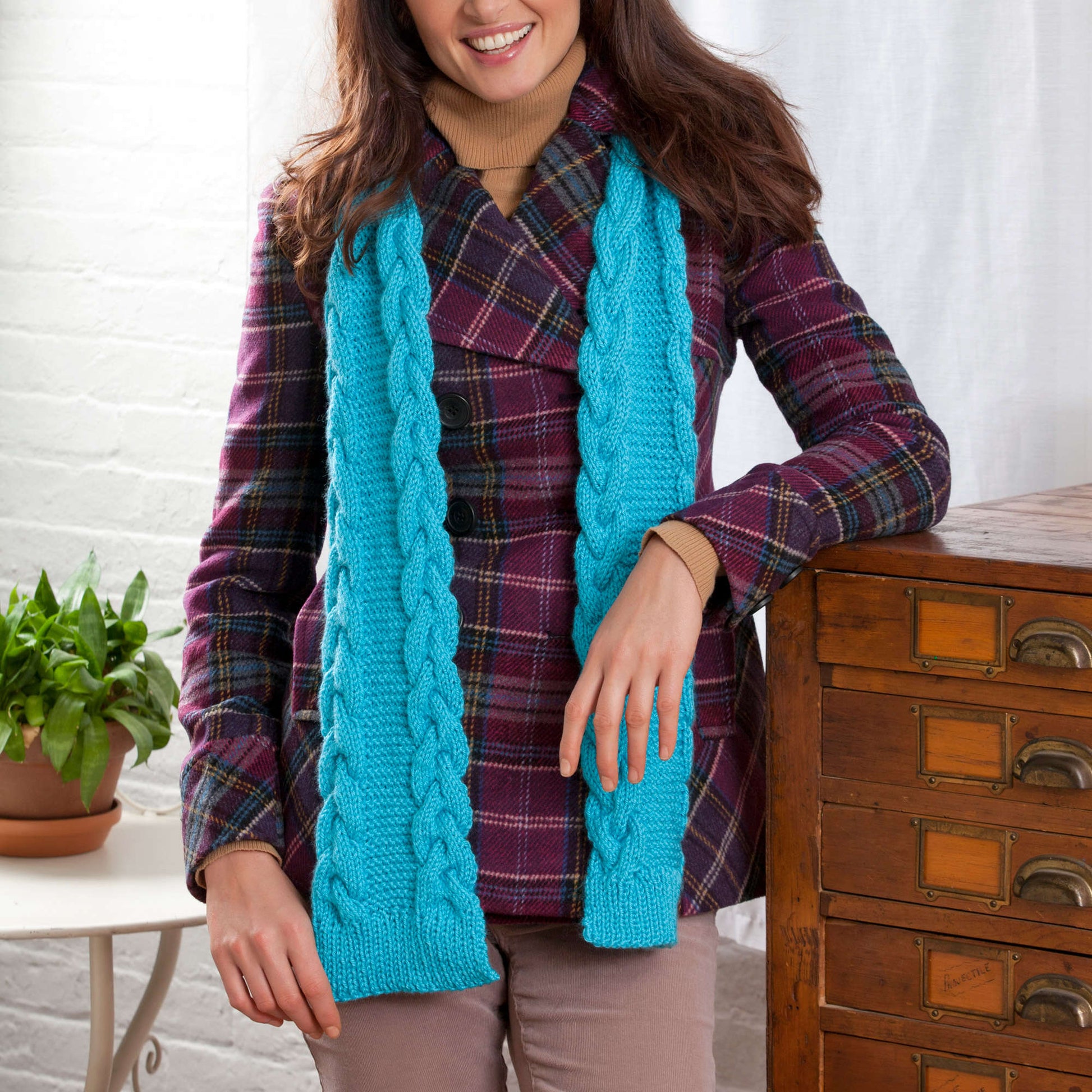 Free Red Heart Cable-Edge Scarf Knit Pattern