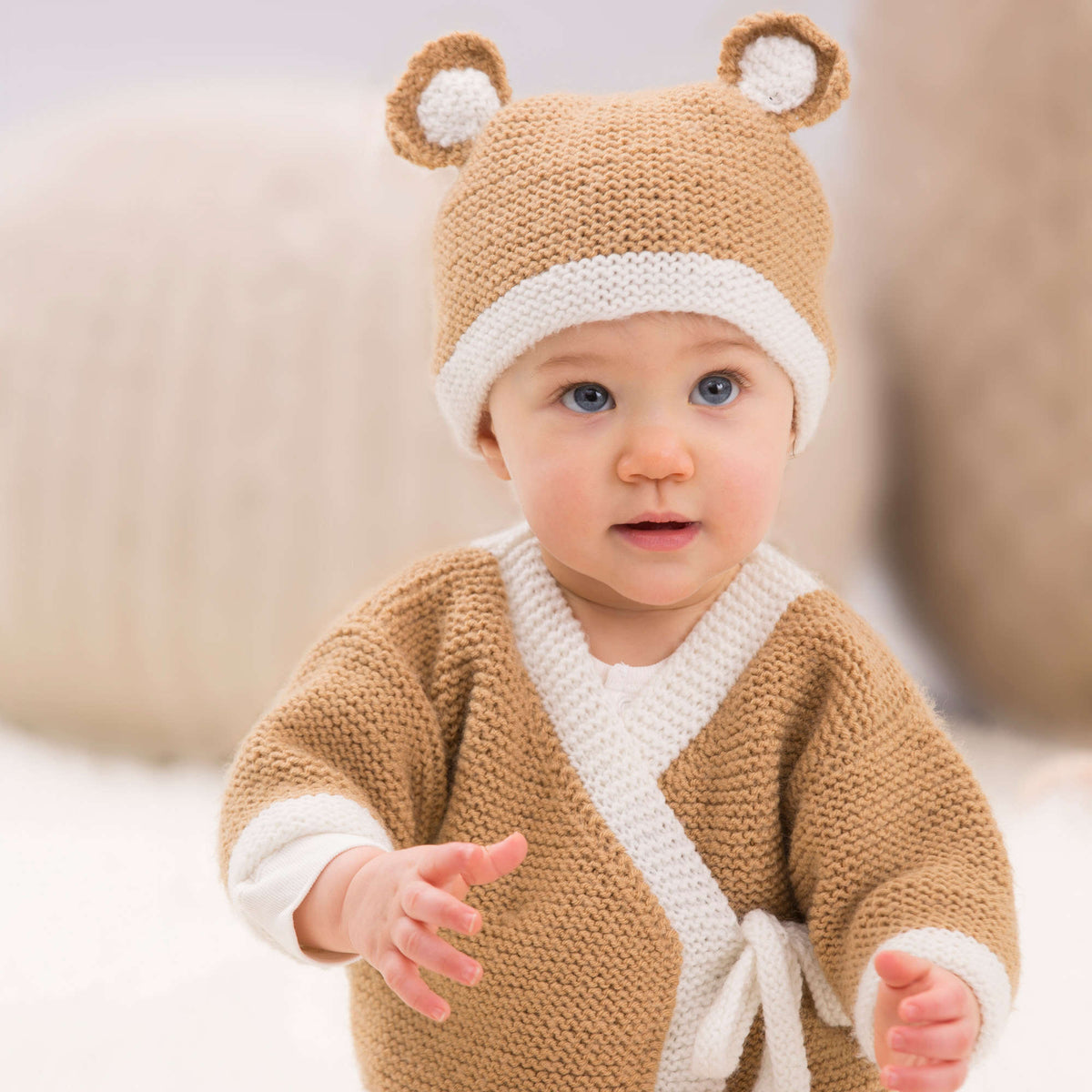 Knit Hat made in Red Heart Anne Geddes Baby Yarn