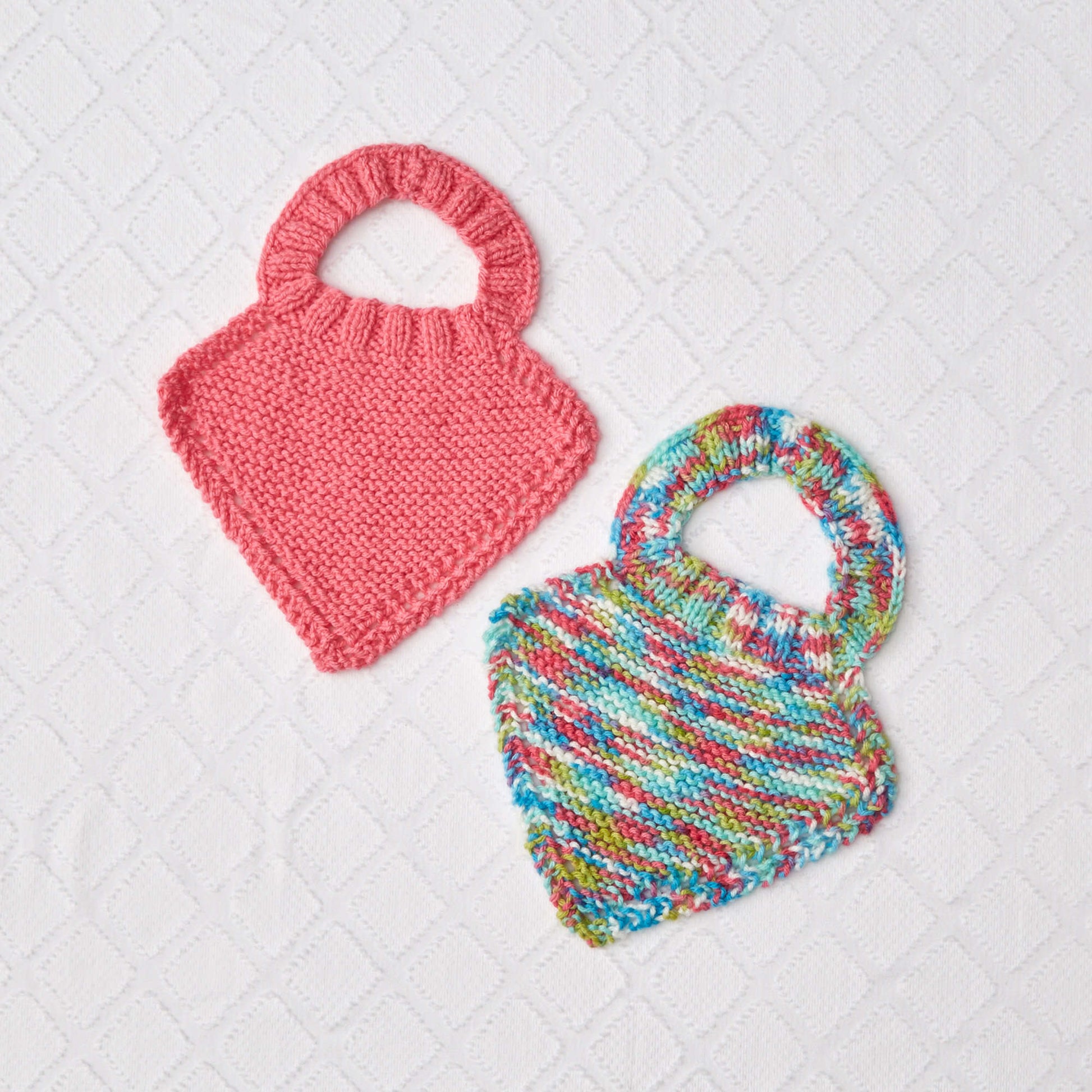 Free Red Heart Knit Baby Bibs Pattern