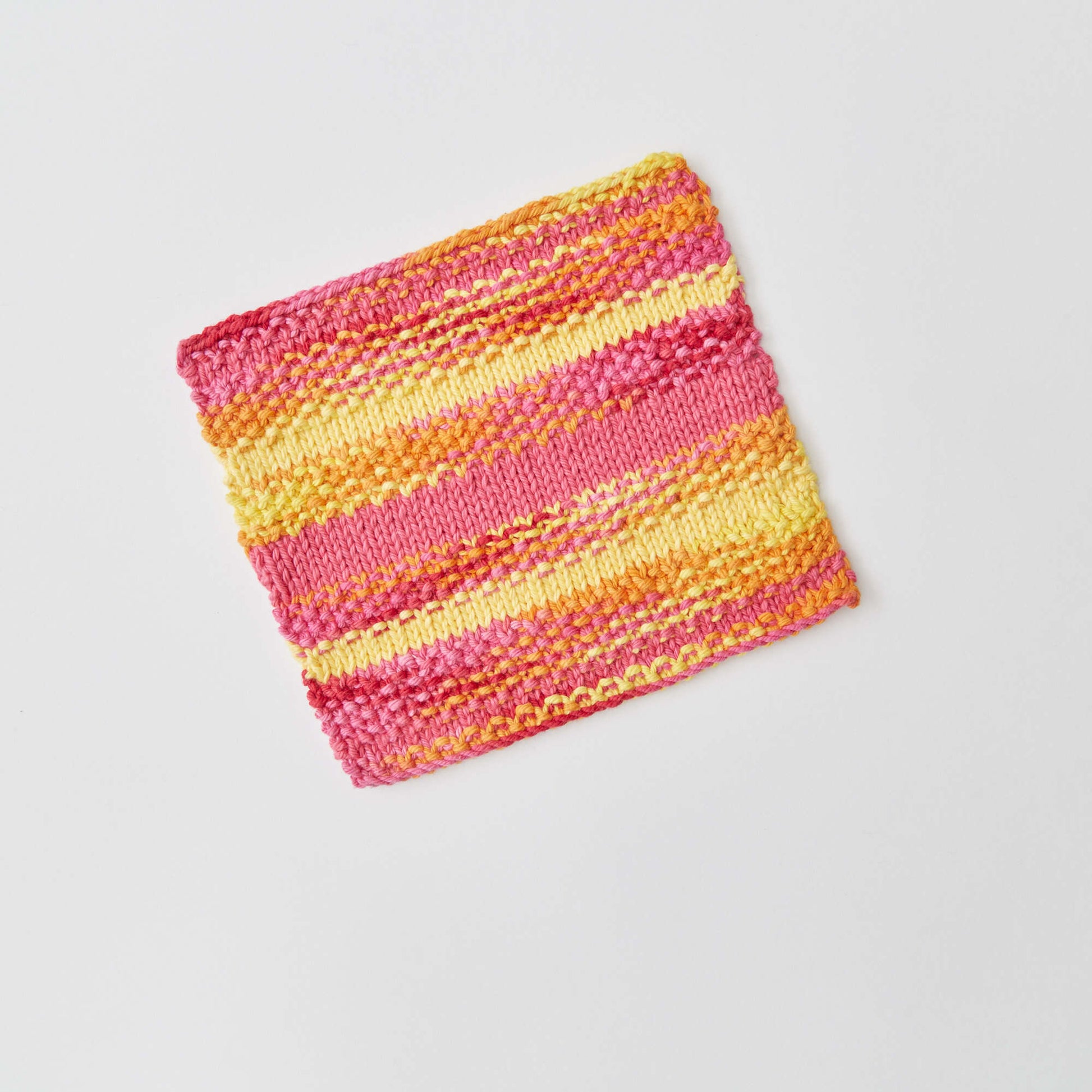 Free Red Heart Textured Stripes Washcloth Knit Pattern