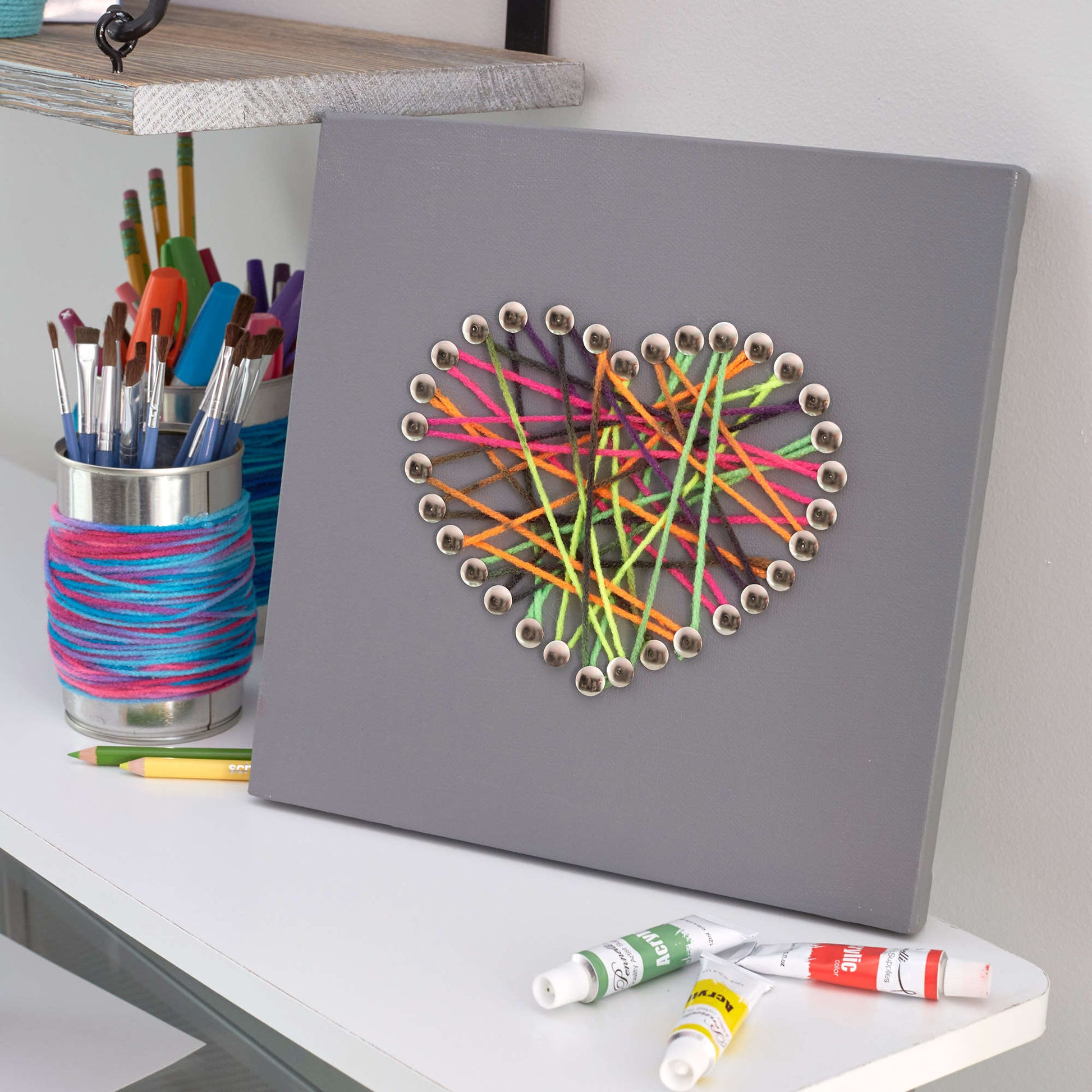 Free Red Heart Cool Canvas Yarn Art Craft Pattern