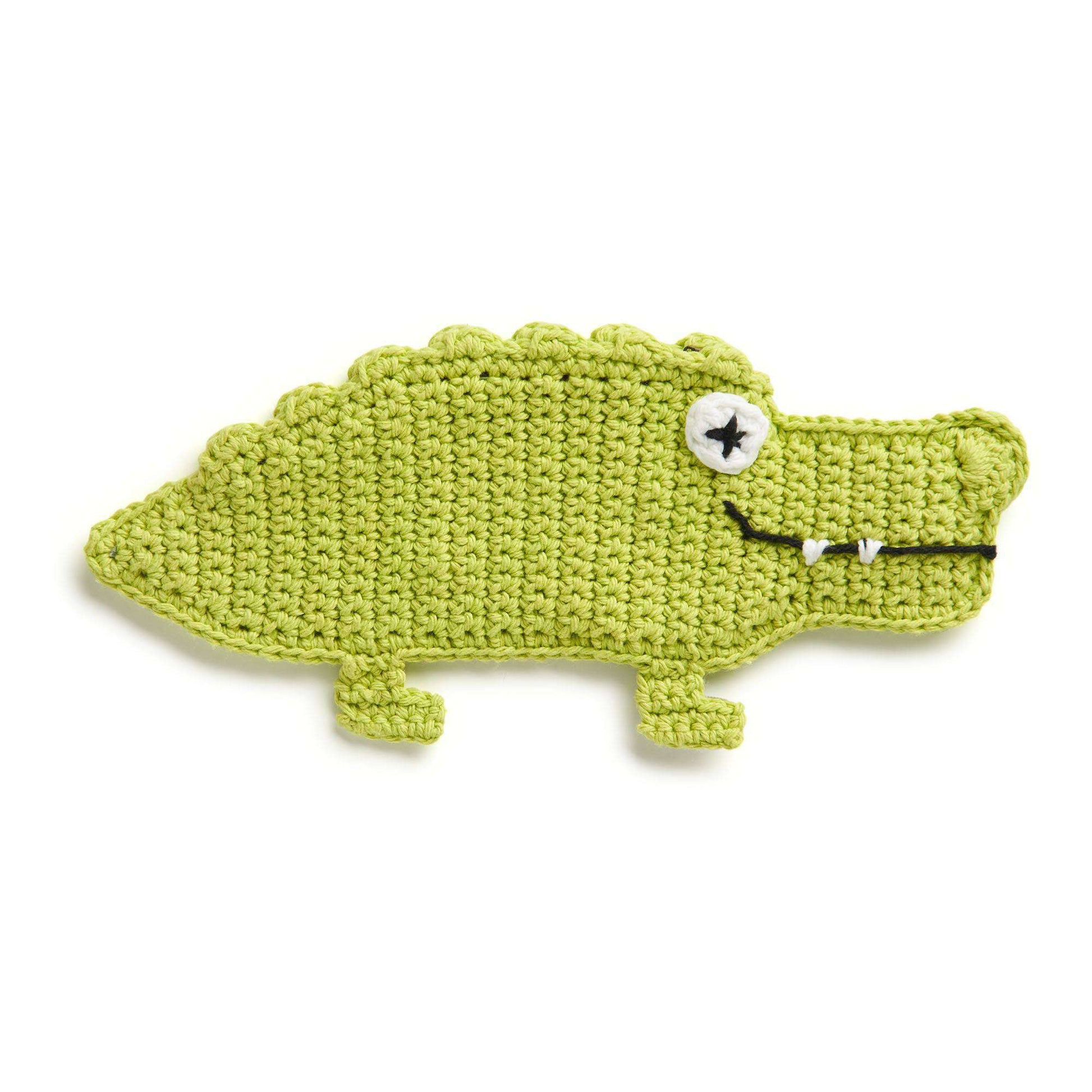 Free Lily Sugar'n Cream Alligator Pencil Case Crochet Pattern