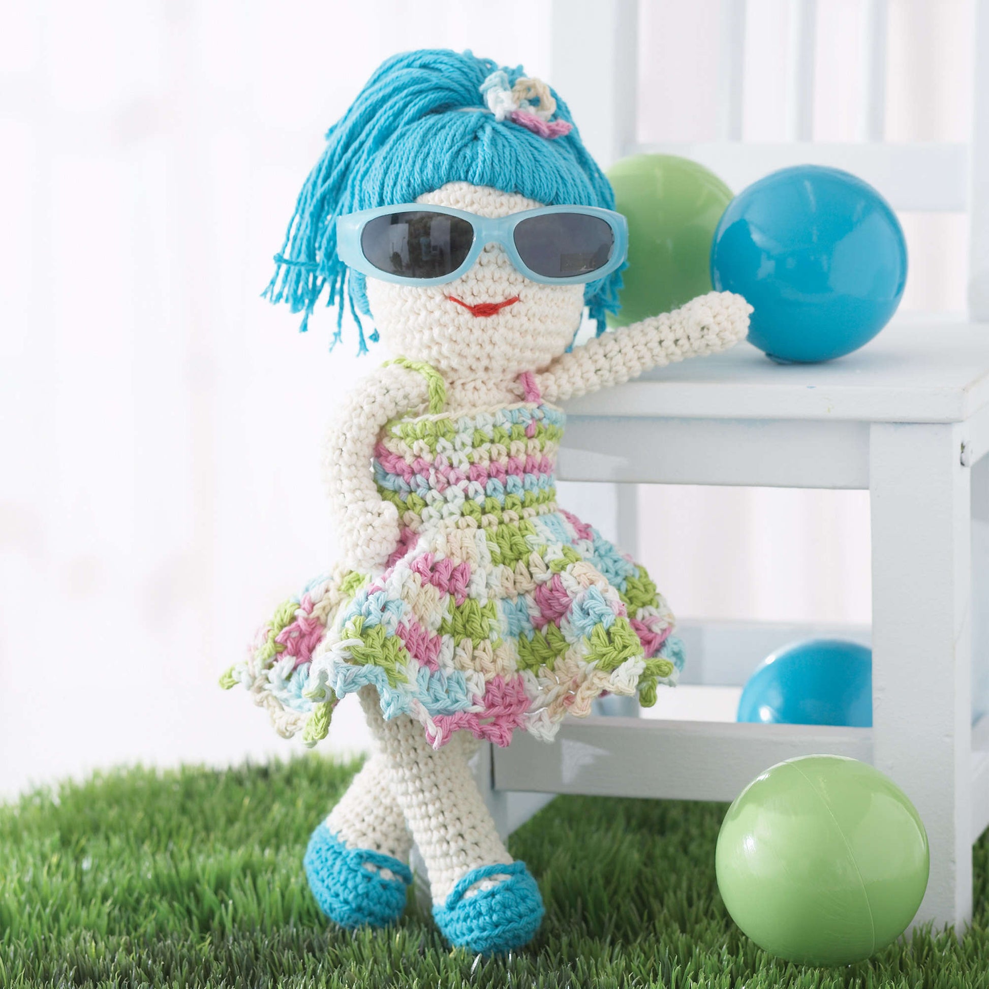 Free Lily Sugar'n Cream Lily Fun in the Sun Doll Crochet Pattern