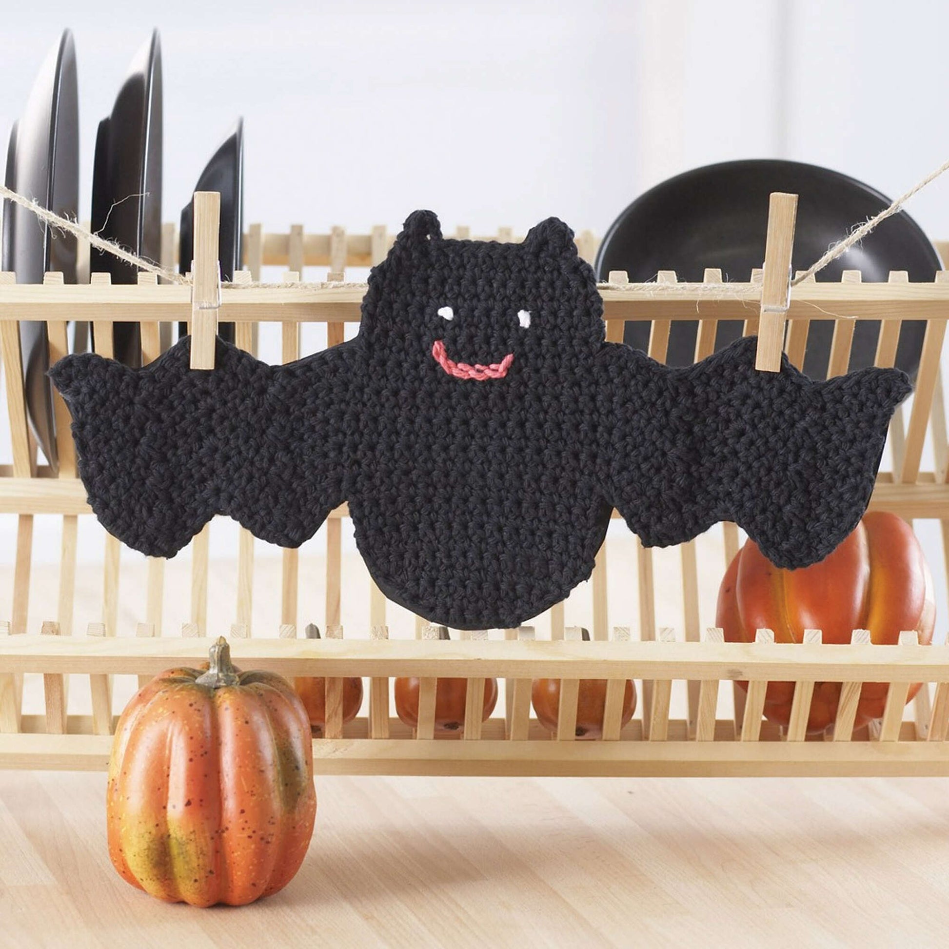 Free Lily Sugar 'n Cream Bat Dishcloth Crochet Pattern