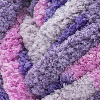 Bernat Blanket Extra Thick Yarn (600g/21.2oz) - Discontinued Shades Purple Malva