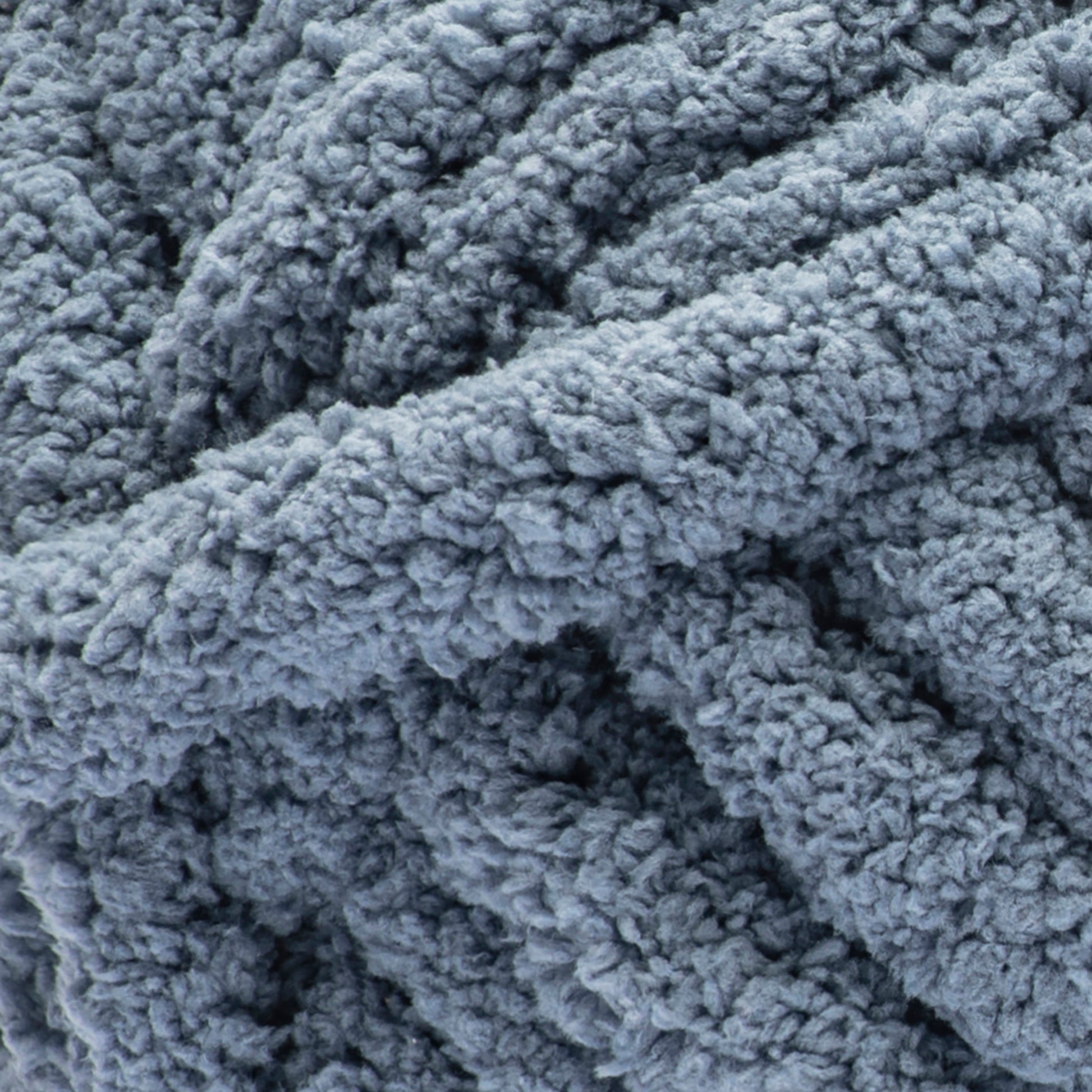  Bernat Blanket Extra Thick Coal Yarn - 1 Pack of 600g/21oz -  Polyester - 7 Jumbo - Knitting, Crocheting, Crafts & Amigurumi, Chunky  Chenille Yarn : Everything Else