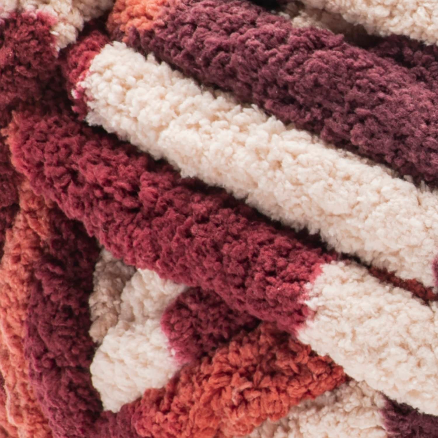 Bernat Blanket Extra Thick Yarn (600g/21.2oz) Ruby
