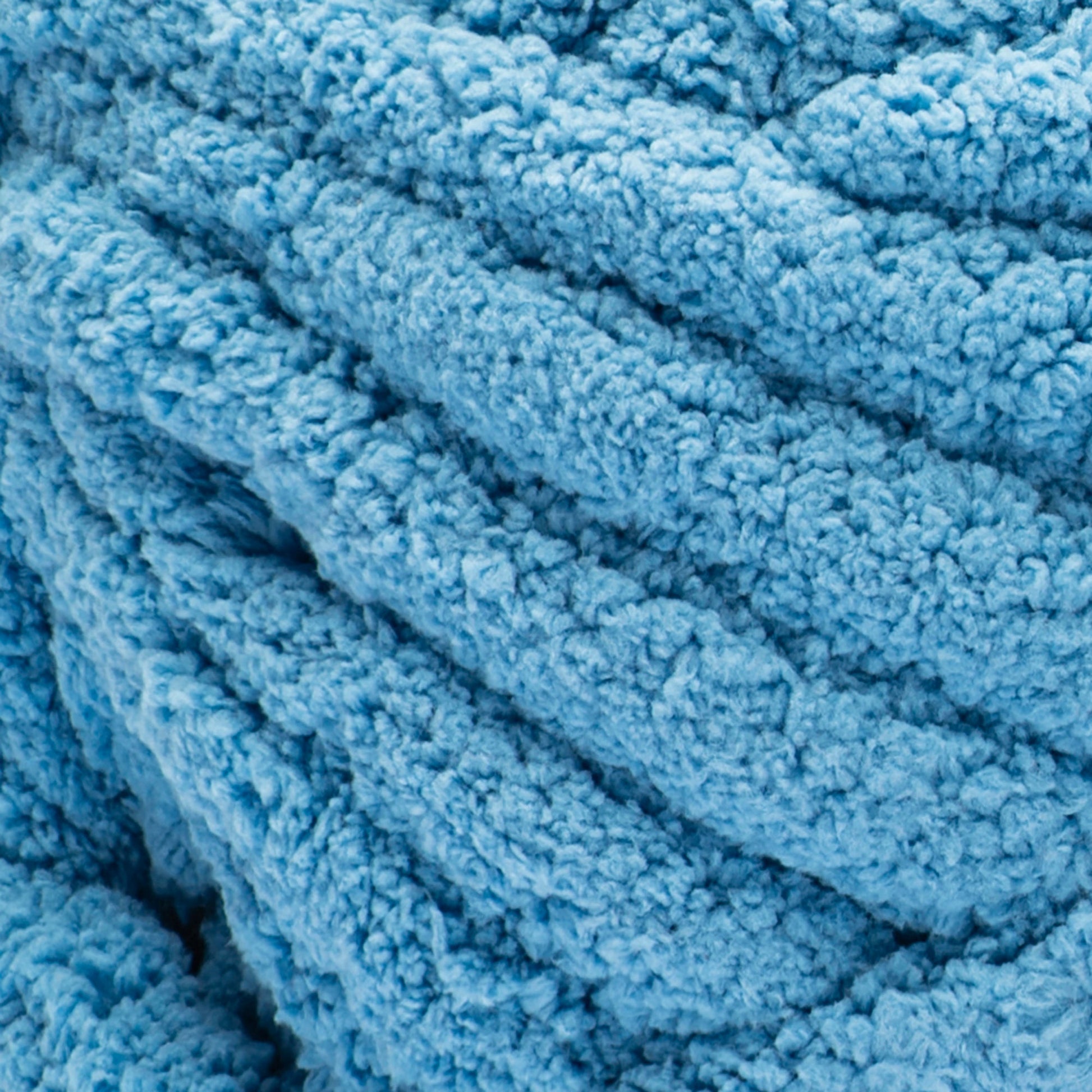 Bernat Blanket Extra Thick Yarn (600g/21.2oz) - Discontinued Shades Sky