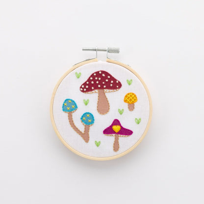 Wonderart Stitchcraft Modern Sampler (53.8g/1.9oz) I'm a Fungi