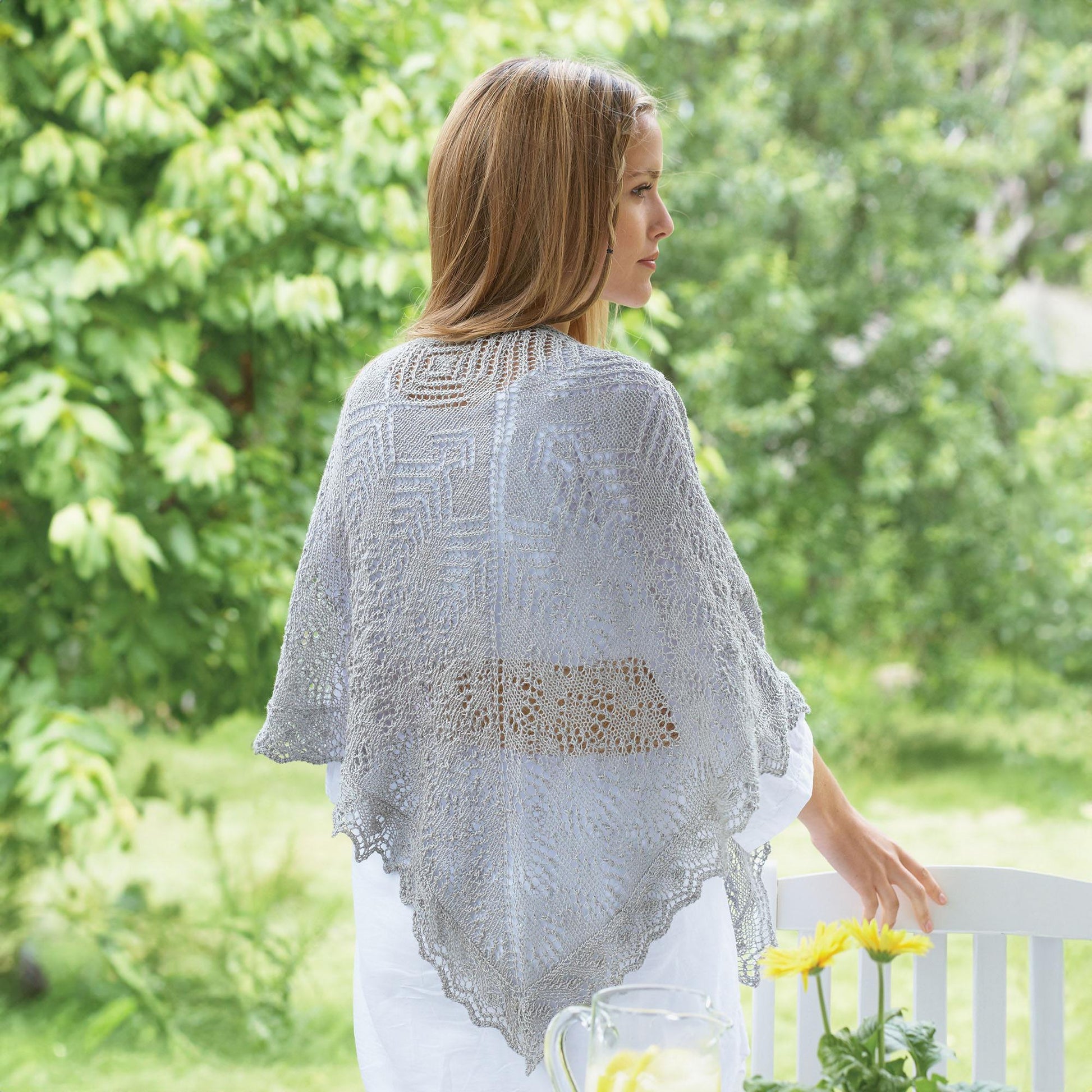 Free Easy Aunt Lydia's Knit Lace Shawl Pattern | Yarnspirations