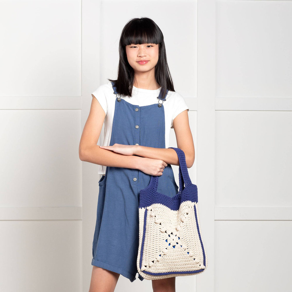 Crochet Bag made in Bernat Maker Yarn