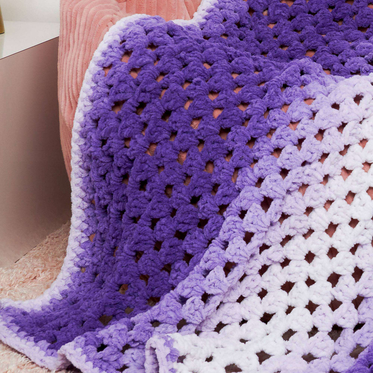 Free Easy Bernat Granny Stitch Blanket Crochet Pattern | Yarnspirations