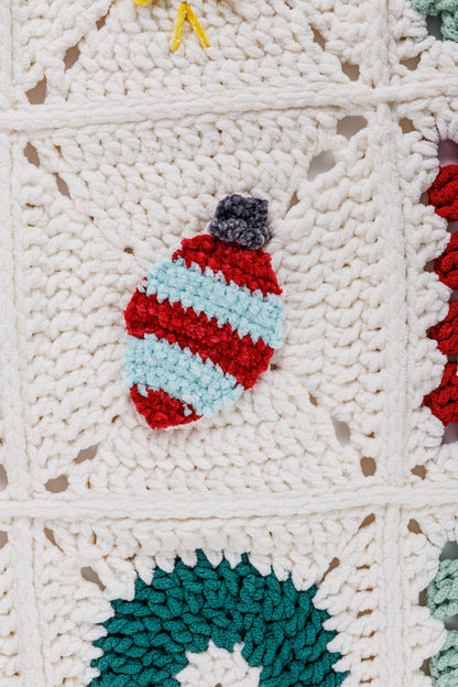 Bernat Crochet Kooky Christmas Blanket Bernat Crochet Kooky Christmas Blanket