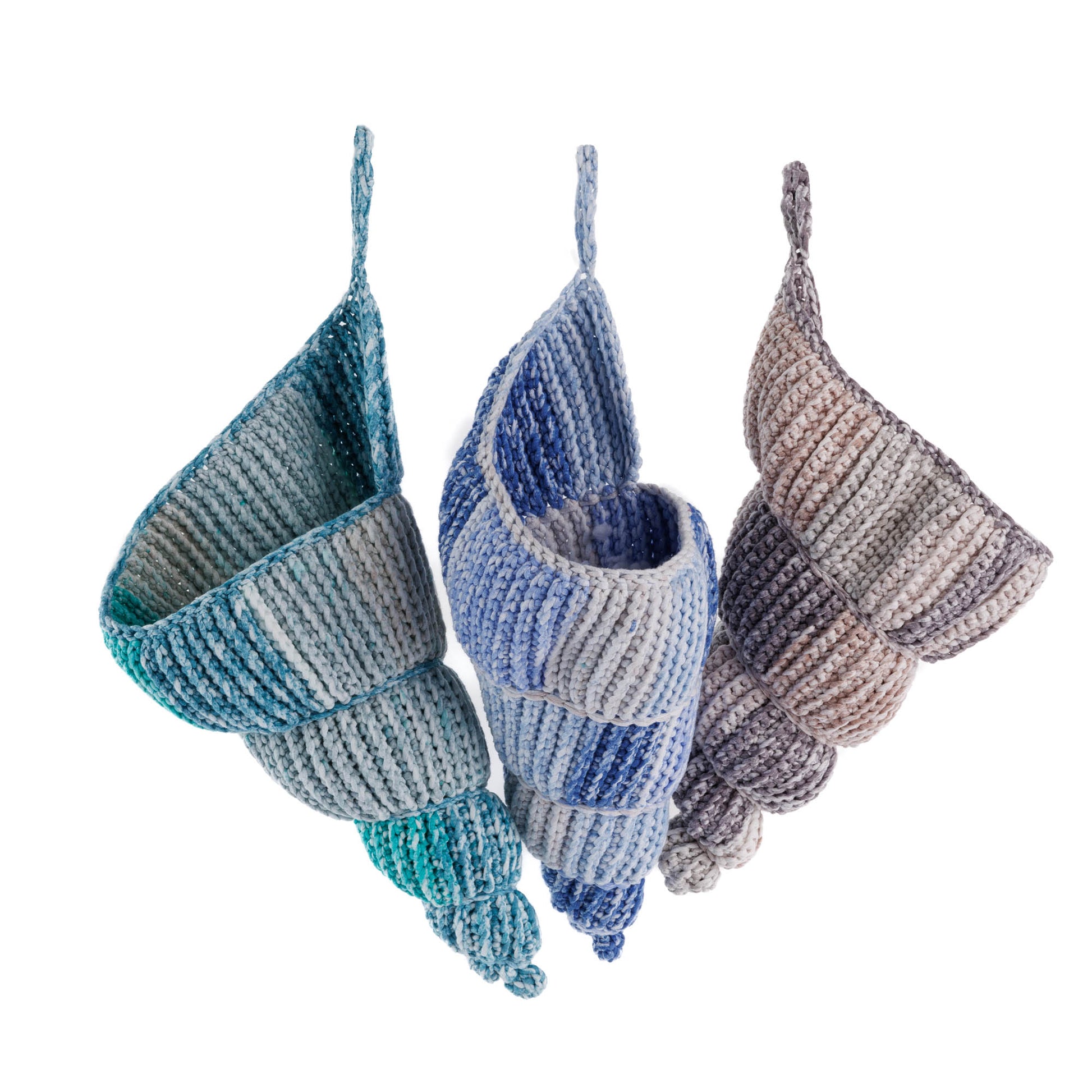 Free Intermediate Bernat Crochet Conch Shell Hanging Basket Pattern ...