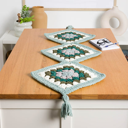 Bernat Crochet Diagonal Delight Table Runner Bernat Crochet Diagonal Delight Table Runner
