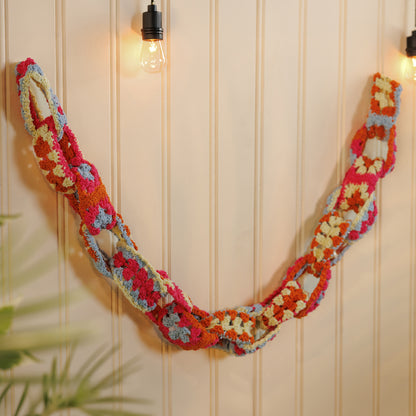 Bernat Crochet Granny Chain Garland Bernat Crochet Granny Chain Garland