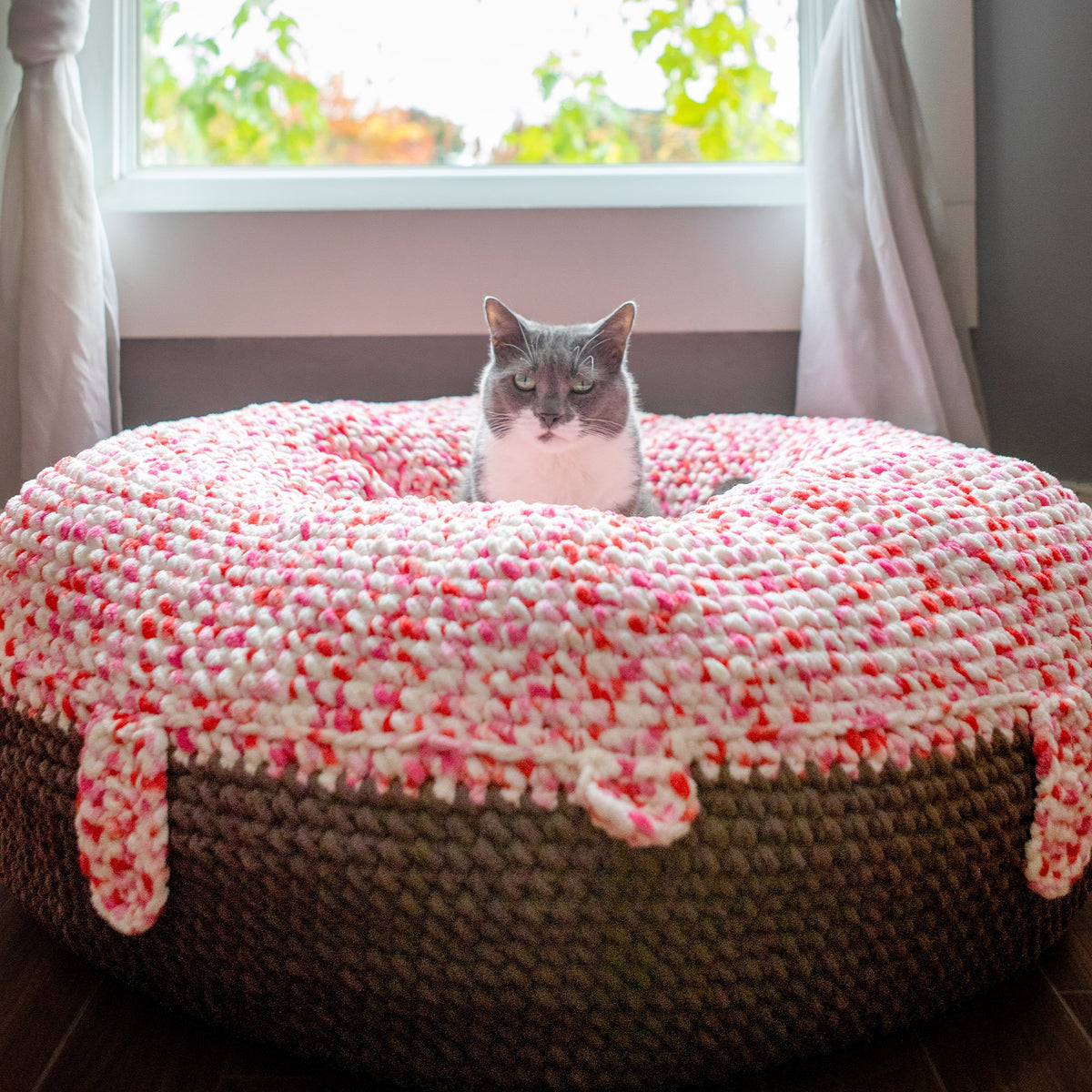 Crochet Pet Bed made in Bernat Blanket Yarn