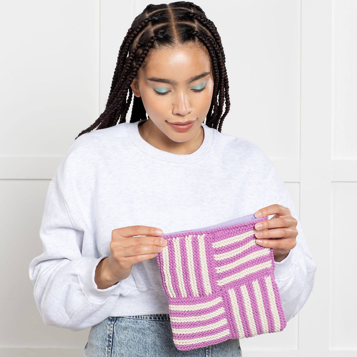 Knit Pouch made in Bernat Maker Yarn