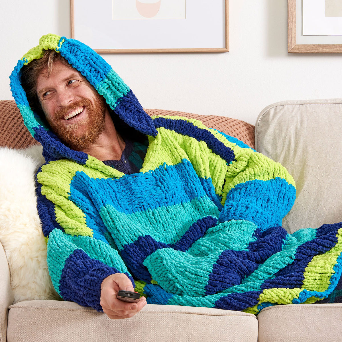 Knit Blanket Hoodie made in Bernat Blanket Stripes Yarn