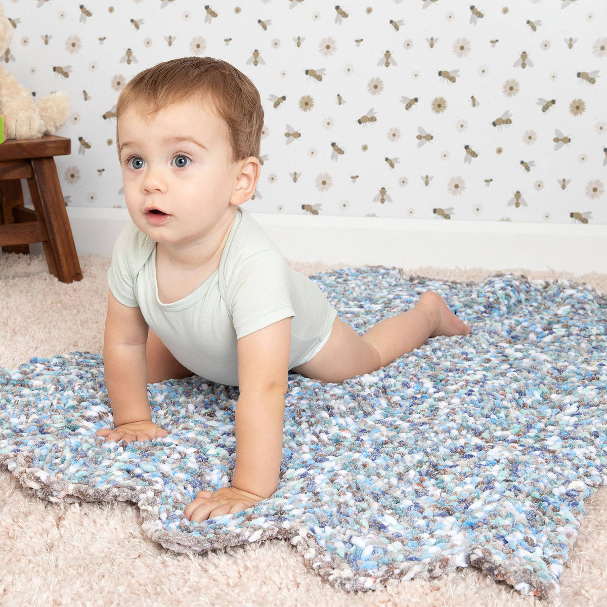 Knit Blanket made in Bernat Baby Blanket Yarn