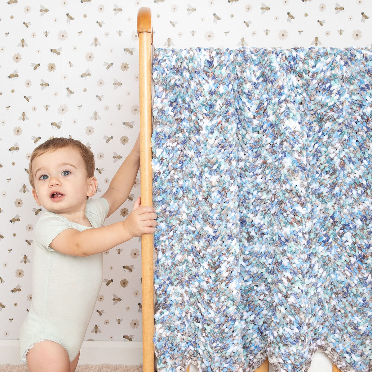 Knit Blanket made in Bernat Baby Blanket Yarn