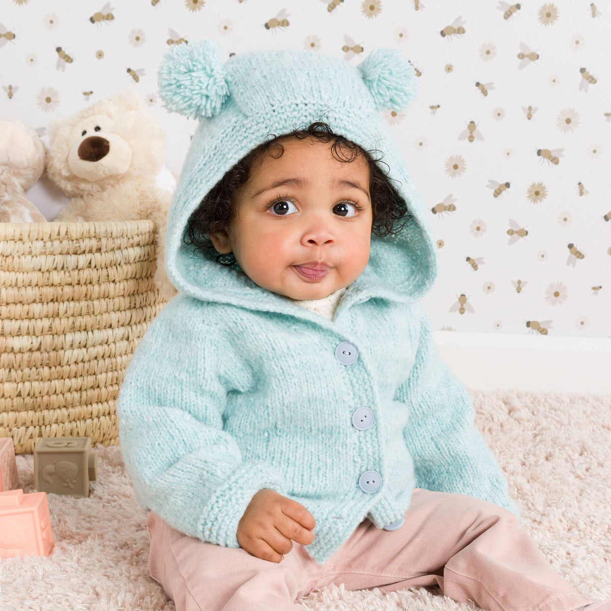 Knit Hood made in Bernat Forever Fleece Finest Yarn