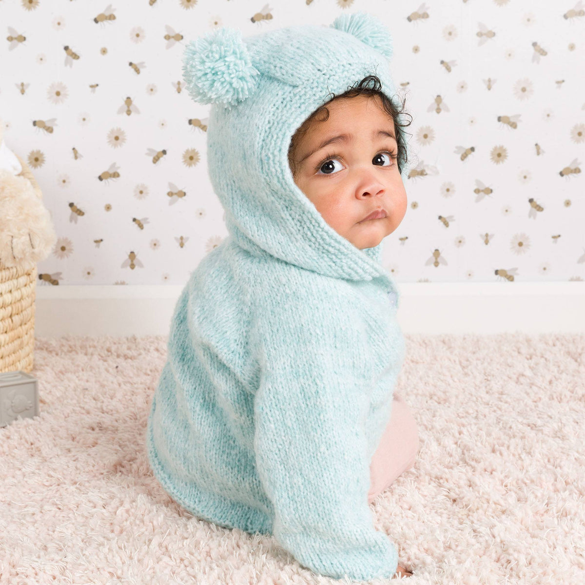 Knit Hood made in Bernat Forever Fleece Finest Yarn