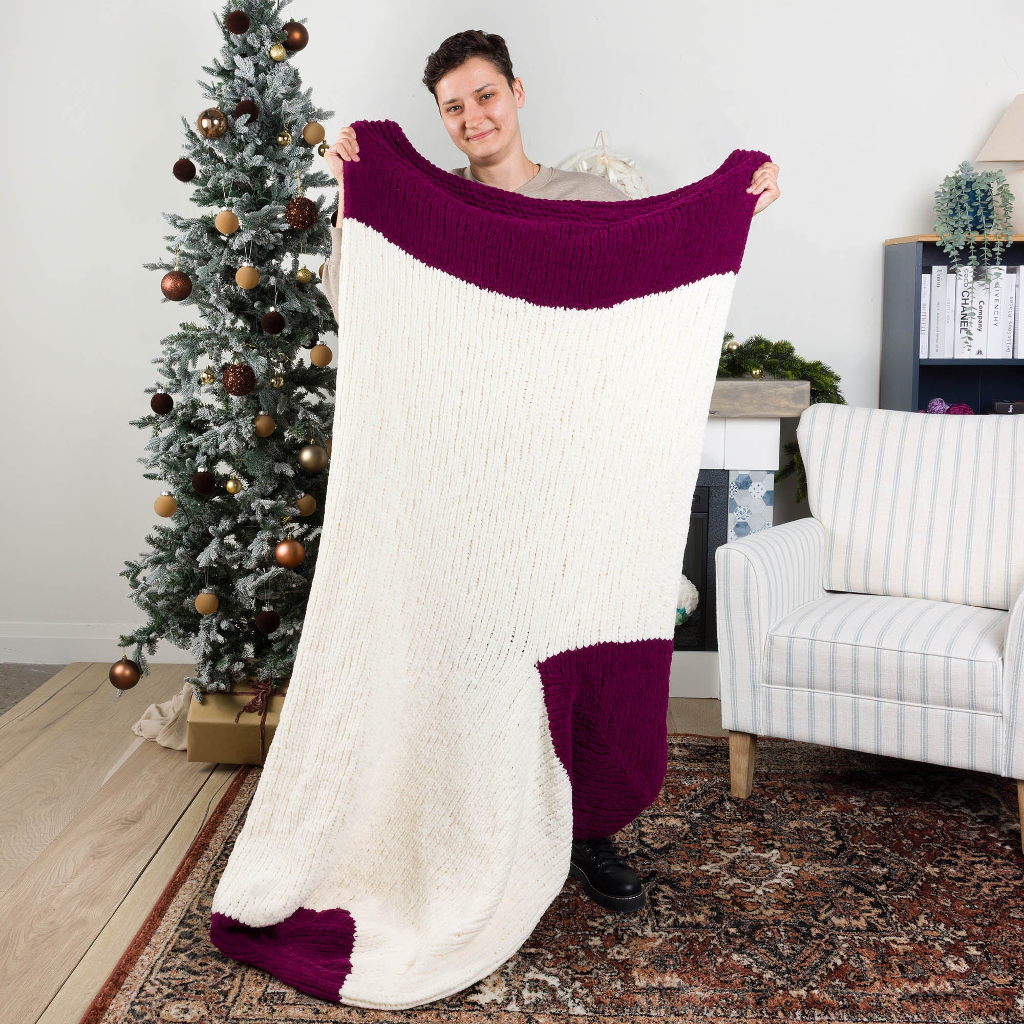 Free Easy Bernat Giant Knit Stocking Snuggle Sack Pattern | Yarnspirations