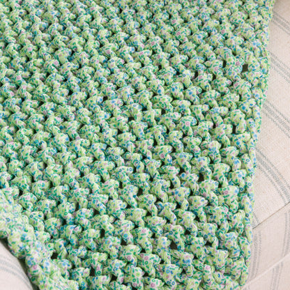 Bernat Flowers & Seed Stitch Knit Blanket Bernat Flowers & Seed Stitch Knit Blanket