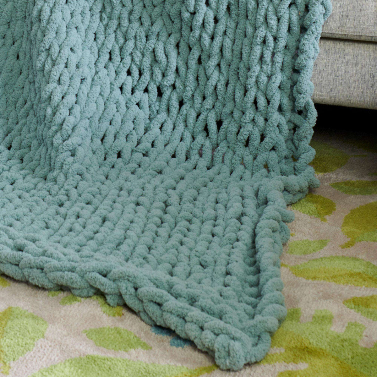 Craft Blanket made in Bernat Blanket Big Yarn
