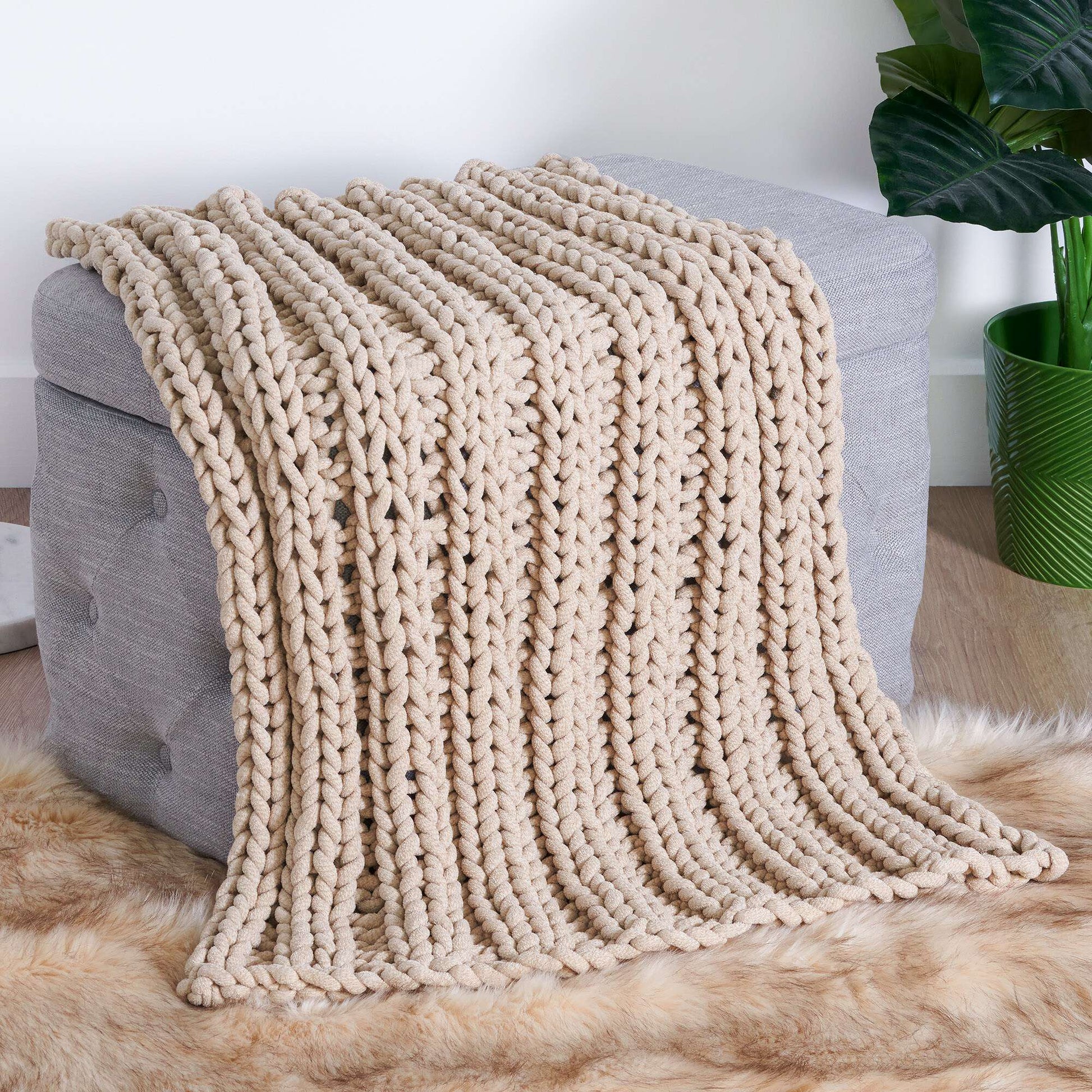 Free Bernat Plush Big Cozy Rib Table Knit Blanket Pattern