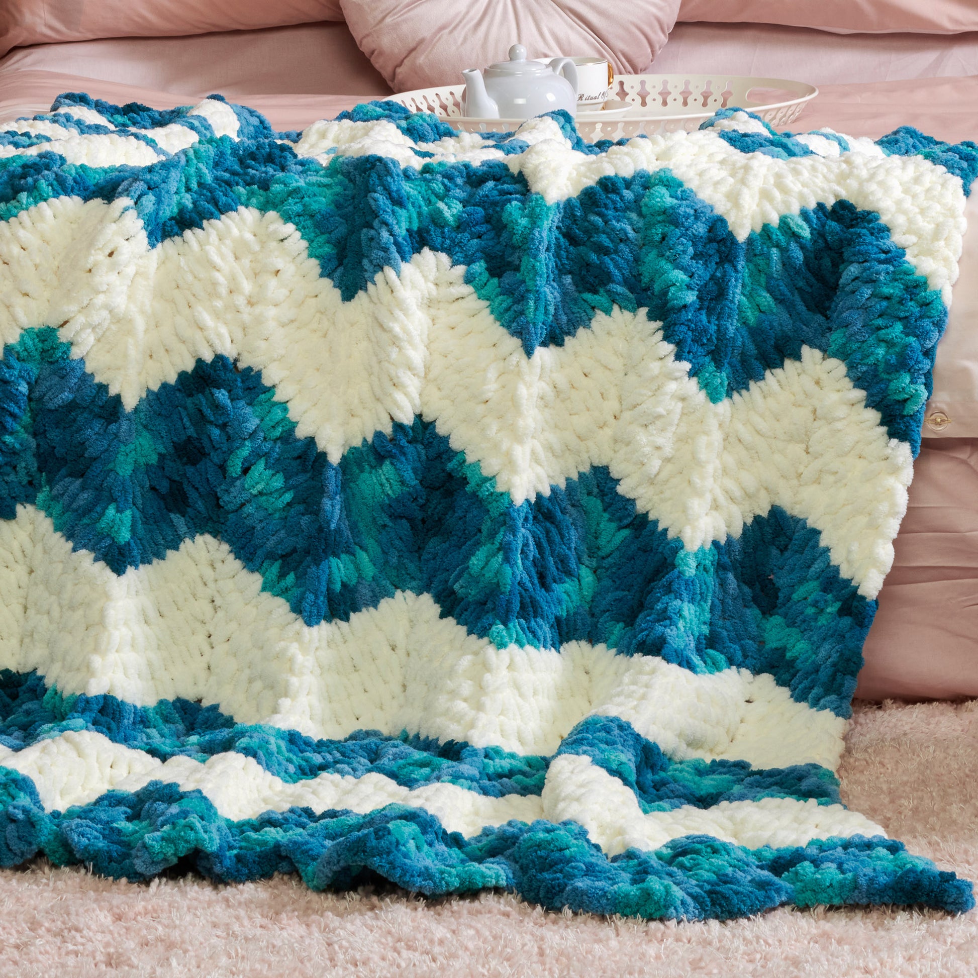 Free Bernat Craft Alize EZ Ripple Blanket Pattern