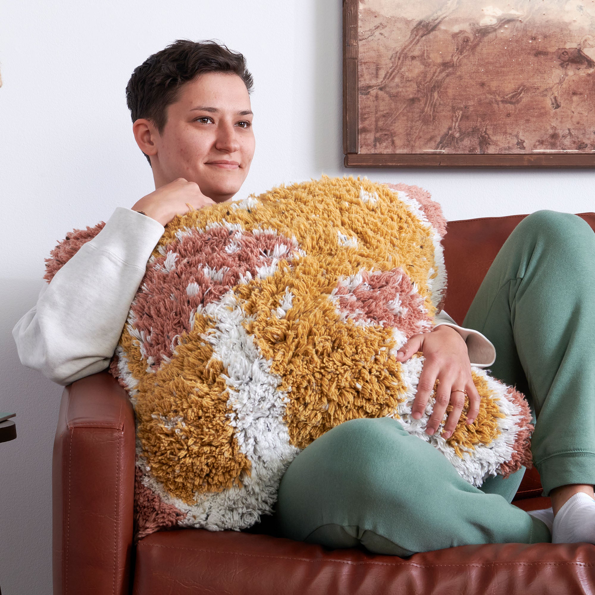 Free Easy Bernat Mushroom Latch Pillow Craft Pattern | Yarnspirations