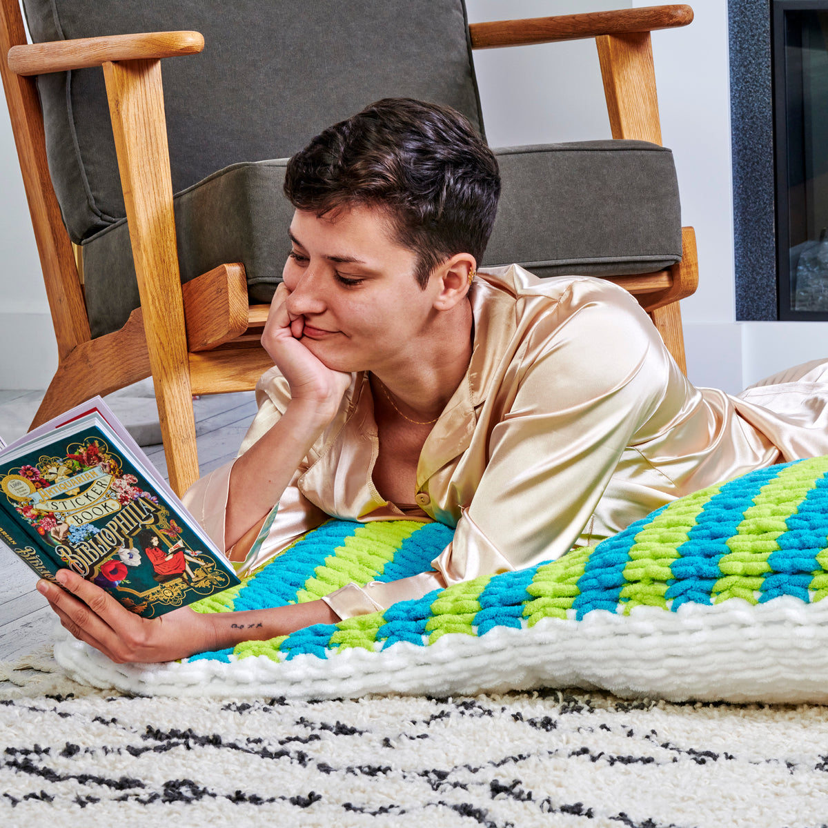 Craft Pillow made in Bernat Alize Blanket-EZ Stripes","Alize Blanket-EZ Yarn