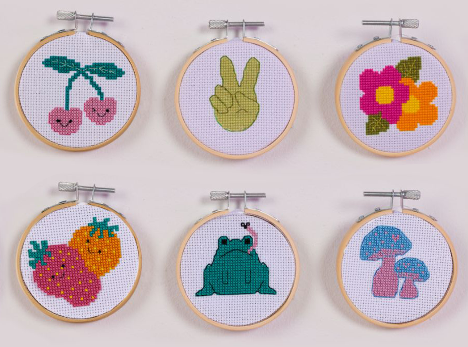 Wonderart Kits Boutique - Easy Cross Stitch Kits | Yarnspirations