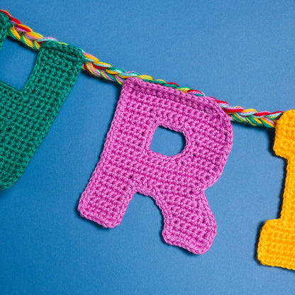 Caron Crochet Merry Christmas Garland Caron Crochet Merry Christmas Garland