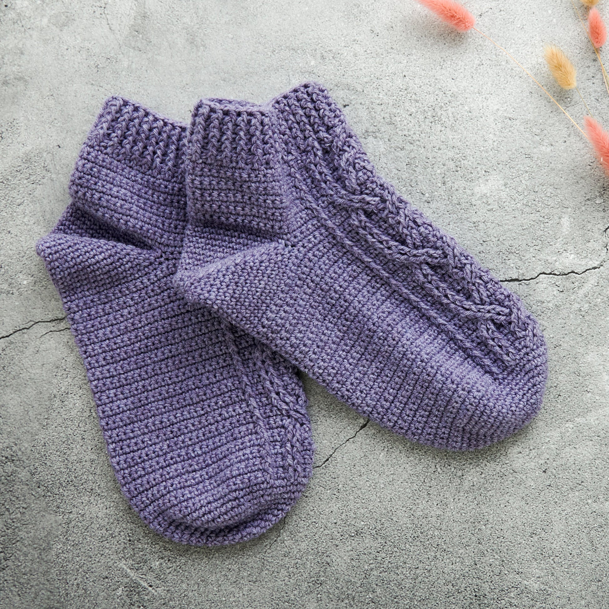 Free Patons Toe-Up Cabled Crochet Socks Pattern