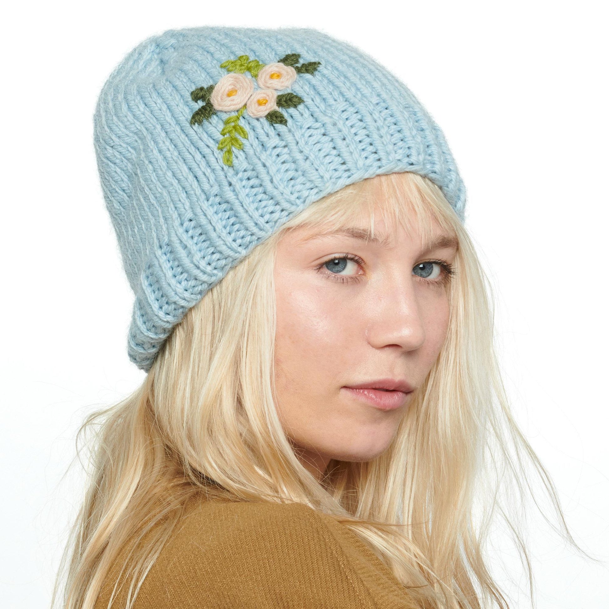 Free Patons Lovely Floral Knit Hat Pattern