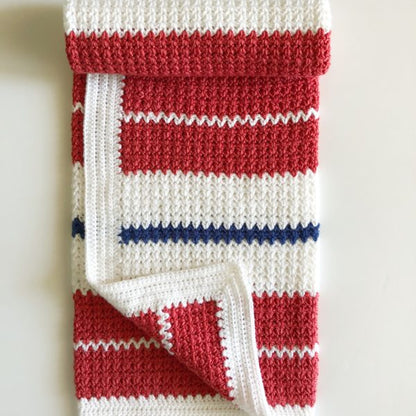 Modern Americana V-Stitch Crochet Blanket Modern Americana V-Stitch Crochet Blanket