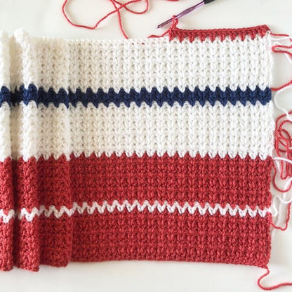 Modern Americana V-Stitch Crochet Blanket Modern Americana V-Stitch Crochet Blanket