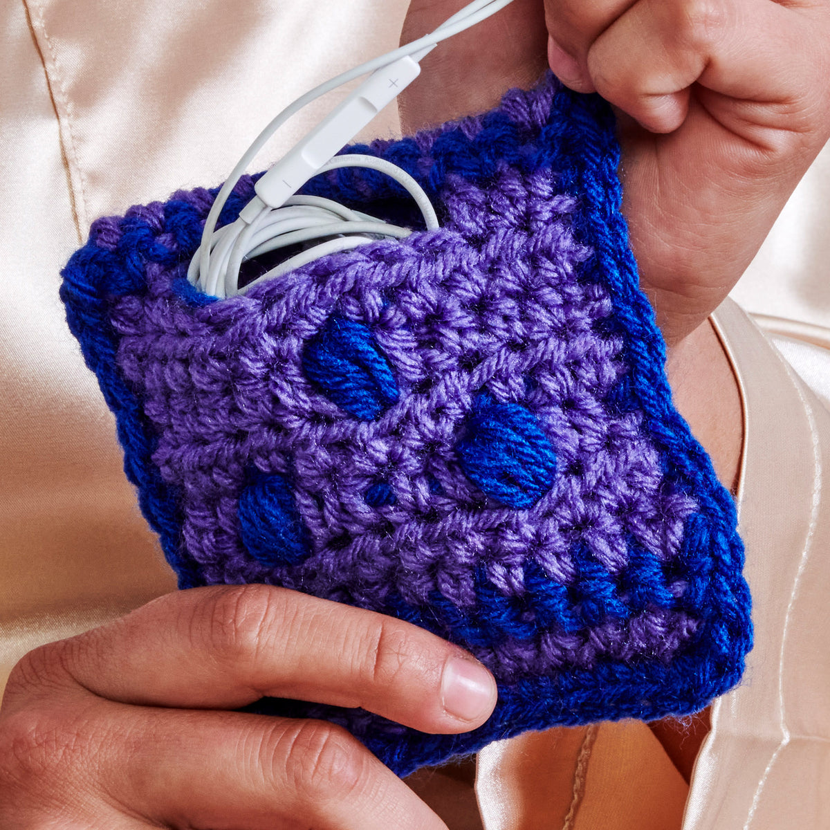 Crochet Pocket made in Red Heart Super Saver Kits Yarn